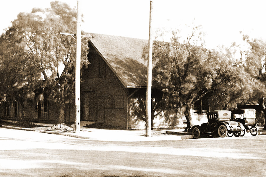 Lasky Demille Barn Selma And Vine Thumb